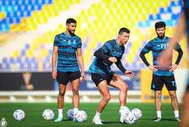 记者热议老佛爷1.5亿欧目标：内维斯或维蒂尼亚 巴黎不会放人